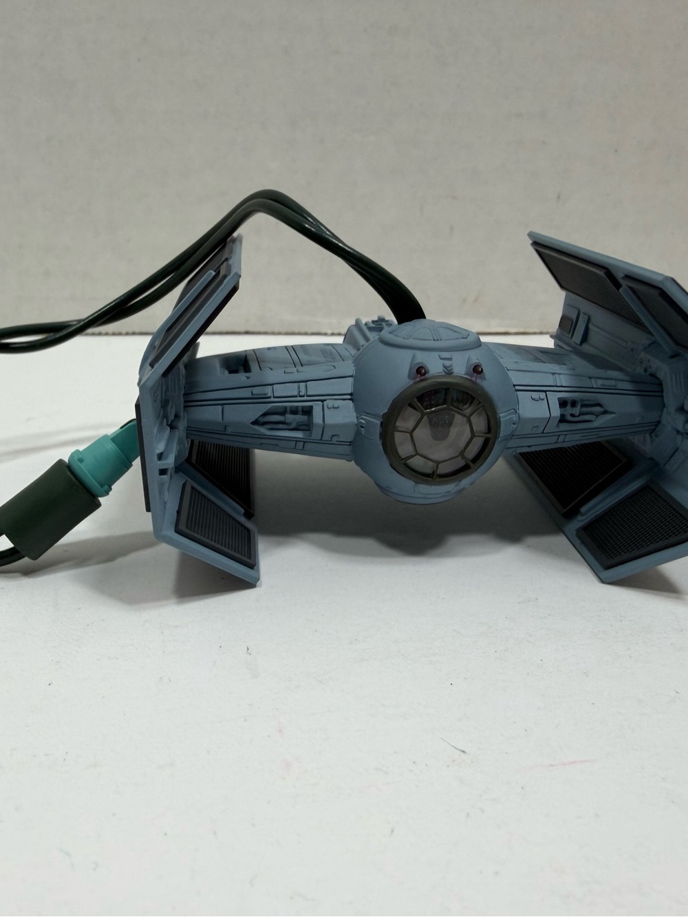 Hallmark Darth Vader’s Tie Fighter Star Wars Ornament 1999